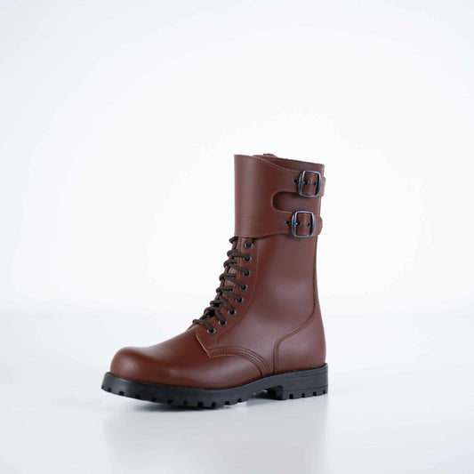 Light brown water-repellent leather military boots with lace-up front and buckle accents by Samelin.