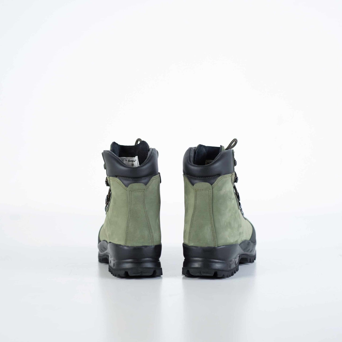 Green nubuck leather hiking boots with Vibram sole and waterproof design by Samelin.