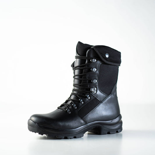 Black waterproof leather hiking boots with lace-up design and insulated cuff by Samelin