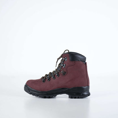 Waterproof burgundy hiking boots by Samelin, made of nubuck leather, featuring a durable sole and lace-up design.