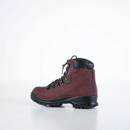 Waterproof burgundy nubuck leather hiking boots with lace-up design and durable outsole, by Samelin.