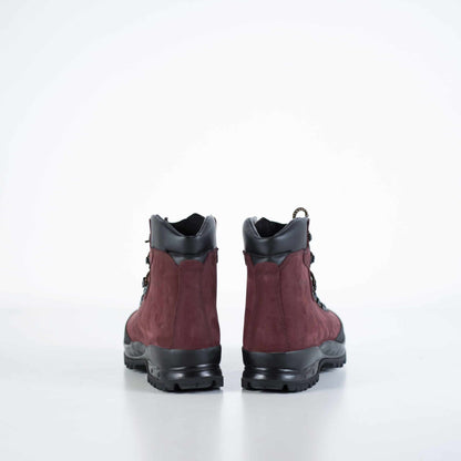 Burgundy waterproof nubuck leather hiking boots with black accents and 4-layer membrane by Samelin