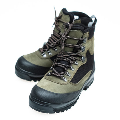 Waterproof nubuck leather hiking boots in lichene and black with metal eyelets and durable sole.