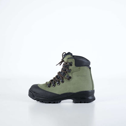 Green nubuck leather hiking boots with Vibram sole and ankle support by Samelin.