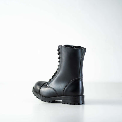 Black fur-lined genuine leather combat boots with lace-up design by Samelin. Available in sizes 36-38.