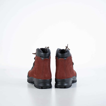 Waterproof nubuck leather hiking boots in Rosso Aragosta by Samelin, featuring a sturdy design and durable rubber sole.