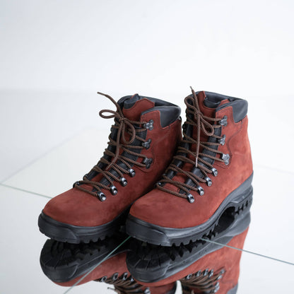 Waterproof red nubuck leather hiking boots with Vibram sole and antibacterial insole by Samelin.