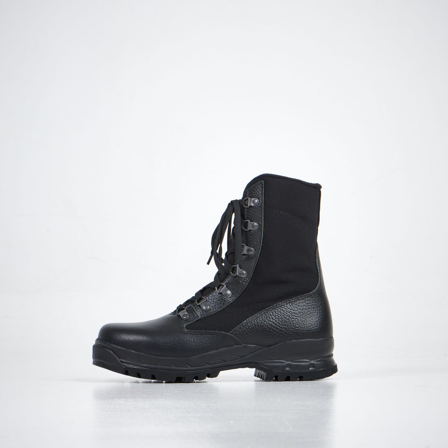 598 Desert Boots - Black