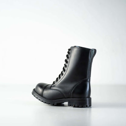 Black leather combat boots with lace-up design, unisex, featuring anatomical insole, by Samelin.
