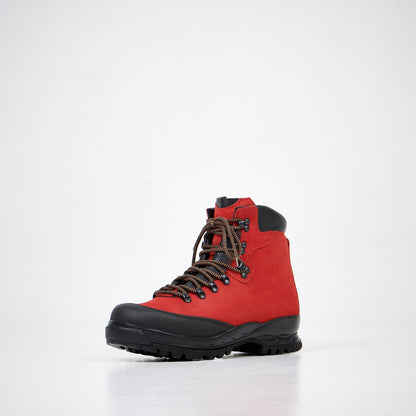 Red waterproof nubuck leather hiking boots with a durable sole and antibacterial insole by Samelin.