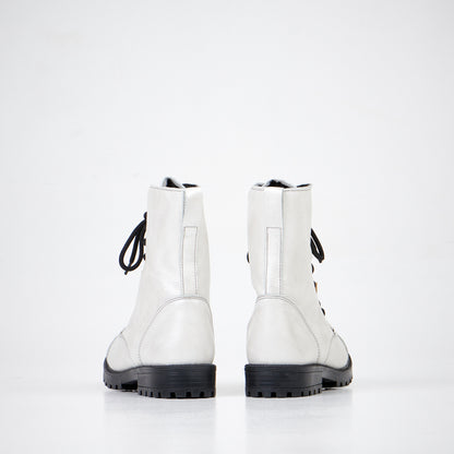 White leather military boots with lace-up front and water-repellent PU sole by Samelin.