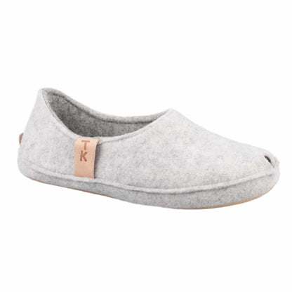 White felt slippers by Omaking, featuring a minimalist design and open toe, available in sizes 36-38.