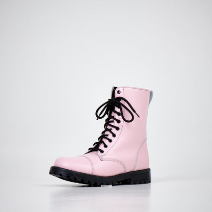 Pink leather boots with black laces, water-repellent, anatomical insole, by Samelin. Size options: 36, 37, 38.